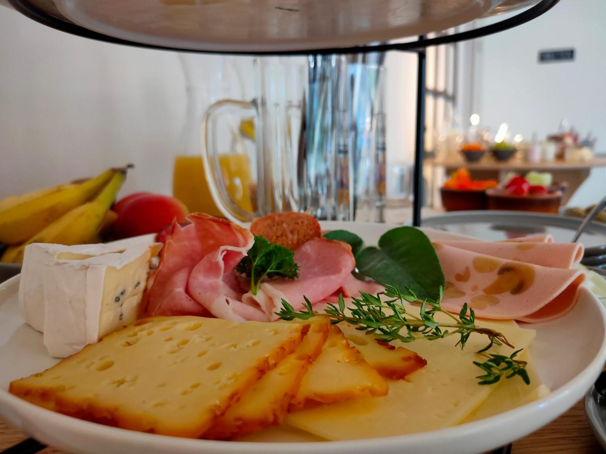 Das Herzstueck - Schaubrennerei, Hausbrauerei & Apartments 布格哈斯拉赫 外观 照片